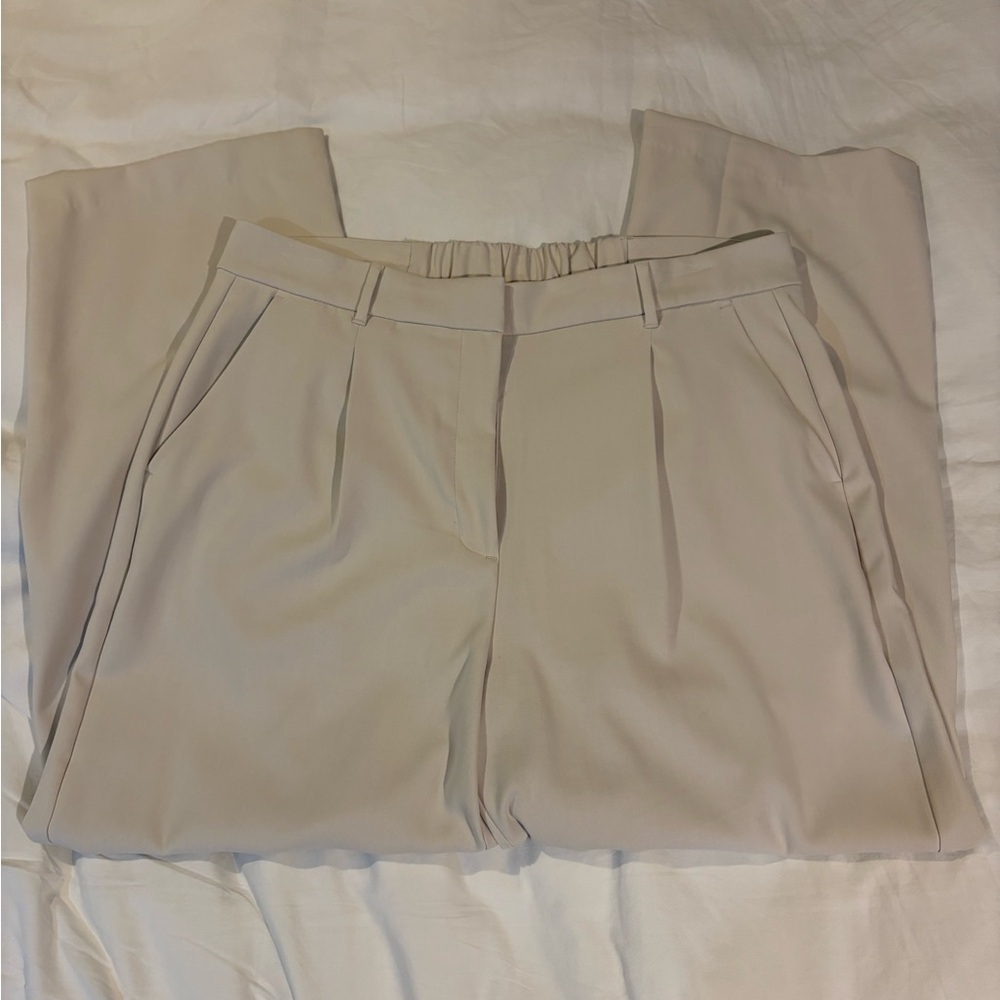 Old Navy Women's Cream Straight Leg Pants